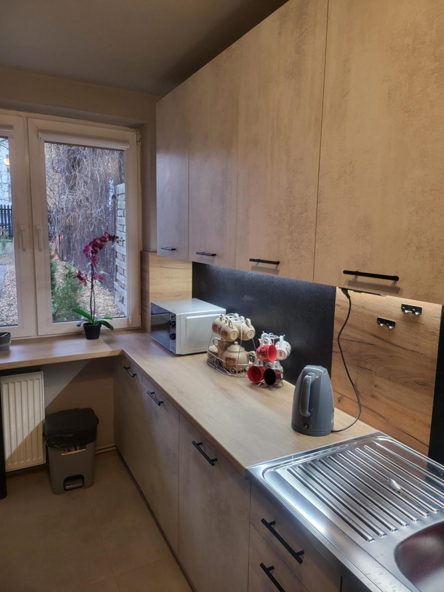 Rooms4Rest Popularna - Private Rooms For Tourists - Atr Consulting Sp, Z O,O, Warszawa Eksteriør billede