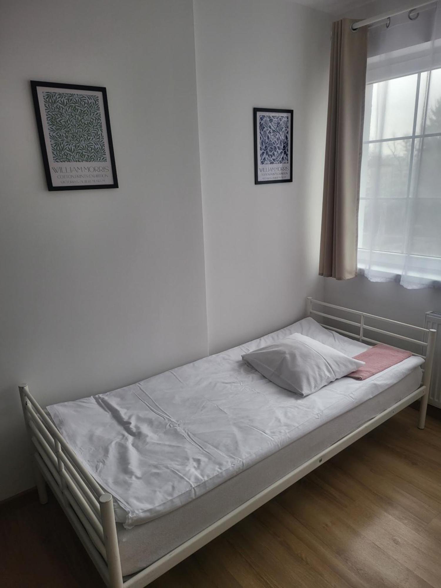 Rooms4Rest Popularna - Private Rooms For Tourists - Atr Consulting Sp, Z O,O, Warszawa Eksteriør billede